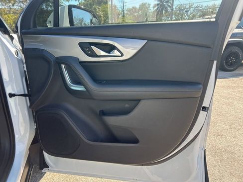 Used 2021 Chevrolet Blazer LT image 25