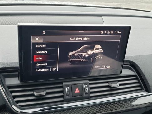 Used 2023 Audi SQ5 Premium Plus image 27