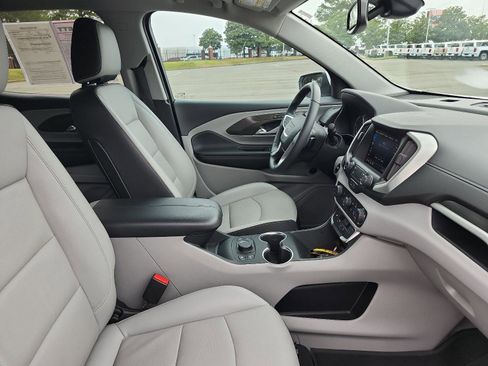 Certified 2022 GMC Terrain SLT image 7