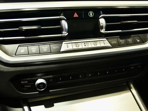 Used 2021 BMW M340i xDrive w/ Premium Package image 17