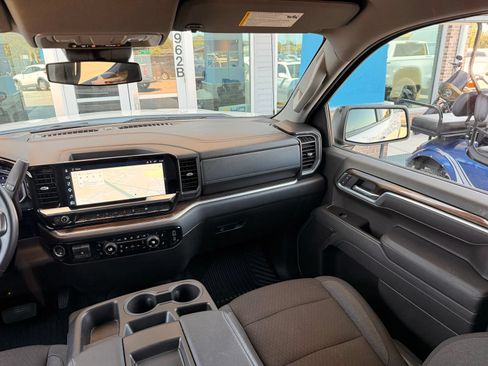 Used 2026 Chevrolet Silverado 1500 RST AWD/4WD image 32