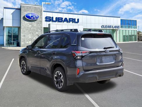 Certified 2025 Subaru Forester AWD/4WD image 4