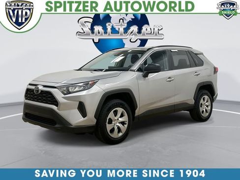 Used 2019 Toyota RAV4 LE w/ Carpet Mat Package FWD image 1