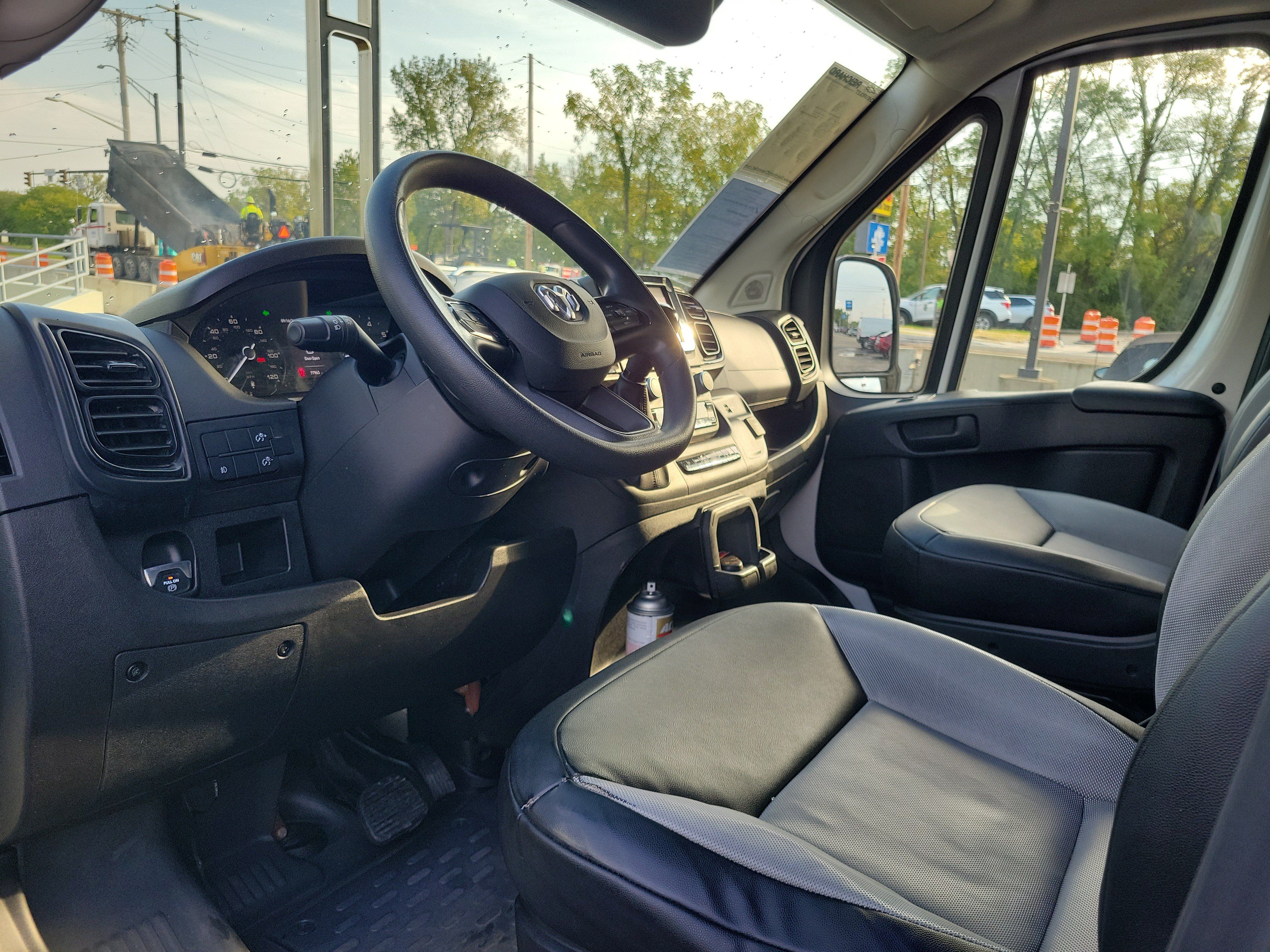 Used 2024 RAM ProMaster 2500 w/ Convenience Group FWD image 21