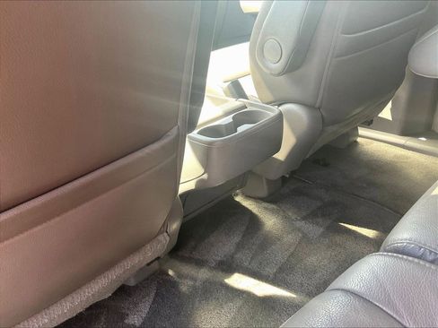 Used 2014 Honda Odyssey EX-L image 10