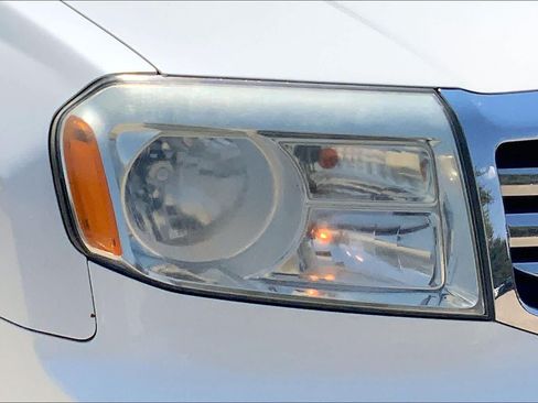 Used 2014 Honda Pilot Touring image 27