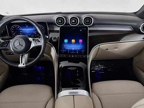 Certified 2026 Mercedes-Benz GLC 300 image 5