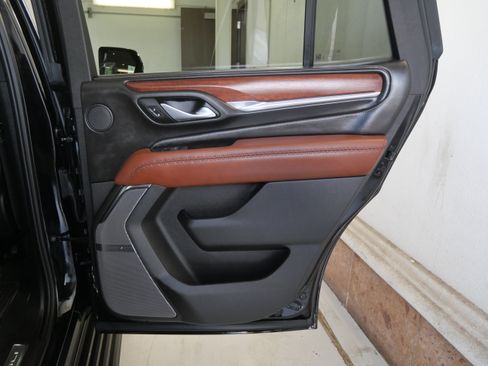 Used 2024 GMC Yukon Denali Ultimate image 15