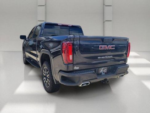 Used 2023 GMC Sierra 1500 AT4 w/ AT4 Preferred Package AWD/4WD image 6