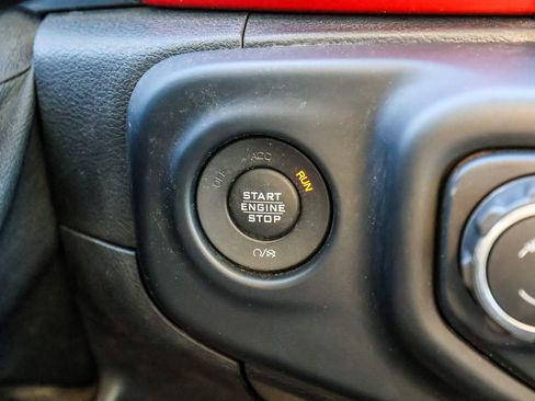 Used 2019 Jeep Wrangler Rubicon AWD/4WD image 27