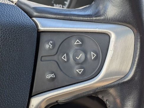 Used 2018 GMC Acadia SLE image 21