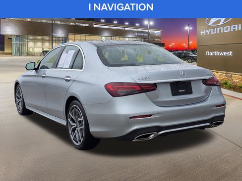 Used 2021 Mercedes-Benz E 350 4MATIC Sedan image 9