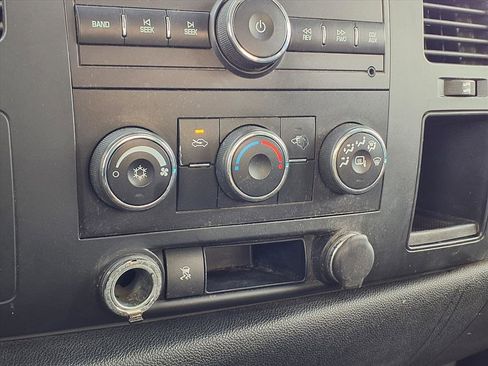 Used 2009 Chevrolet Silverado 1500 LT image 8