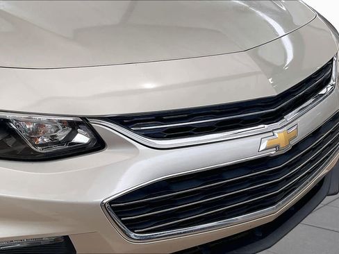 Used 2016 Chevrolet Malibu LT FWD image 28