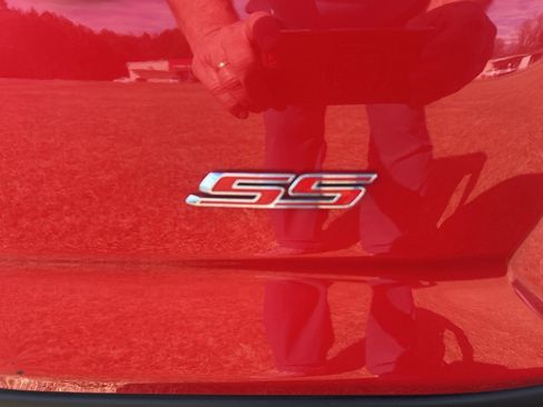 Used 2023 Chevrolet Camaro SS image 8