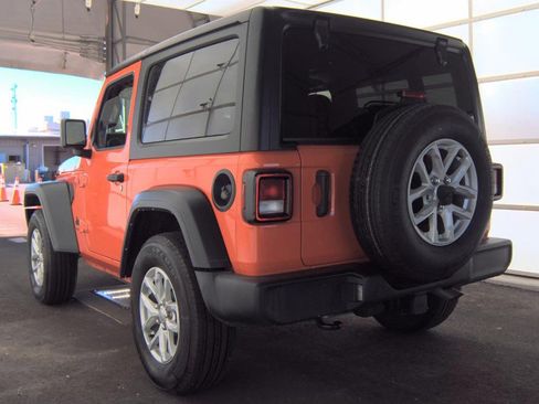 Used 2023 Jeep Wrangler Sport image 6