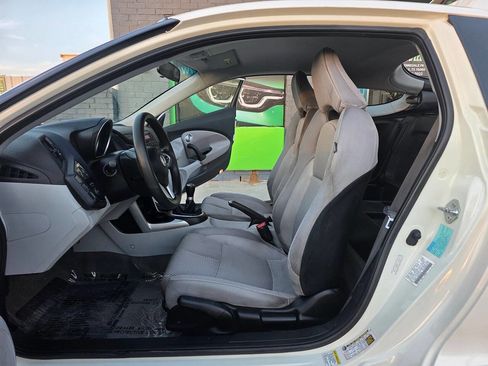Used 2011 Honda CR-Z image 15