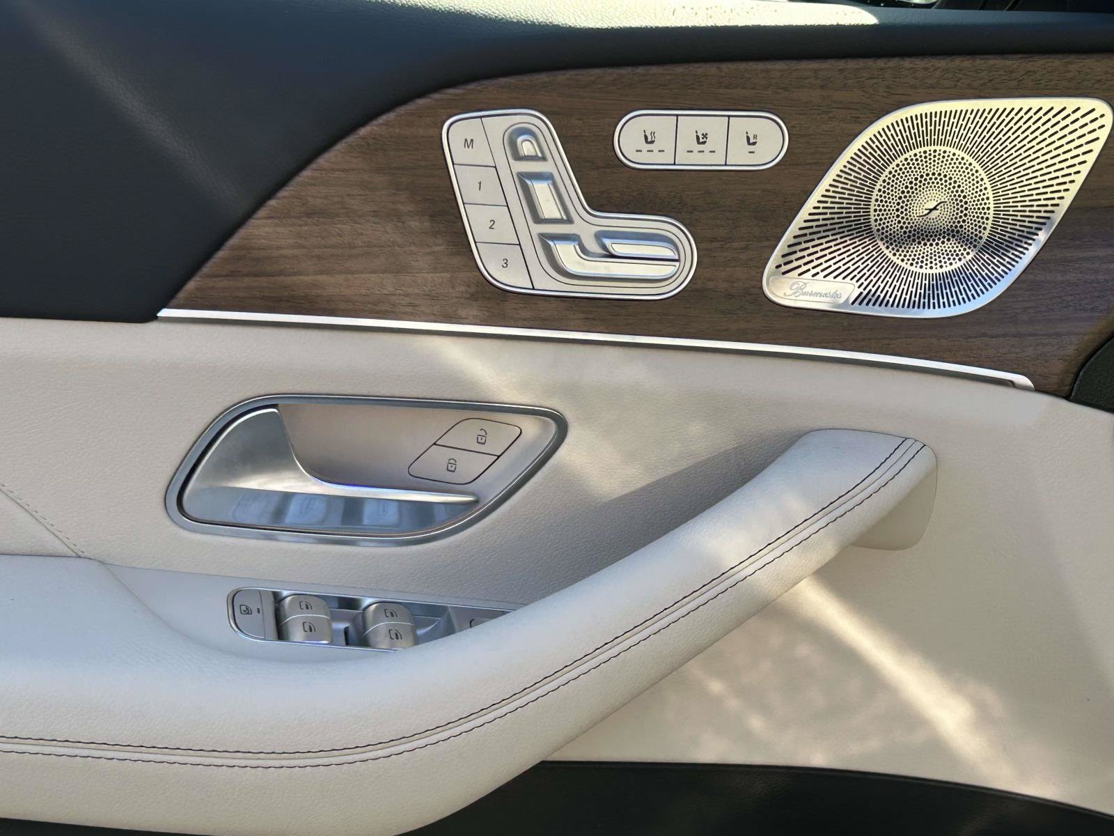 New 2026 Mercedes-Benz GLS 450 4MATIC image 18