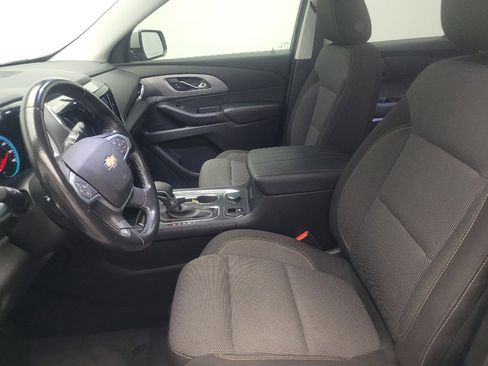 Used 2021 Chevrolet Traverse LT FWD image 17
