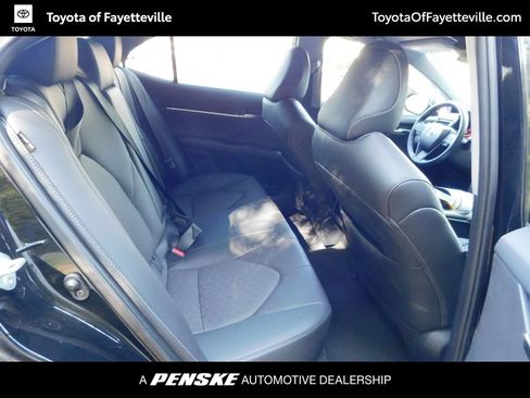 Used 2024 Toyota Camry XSE FWD image 5