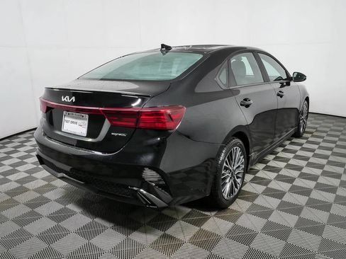 Used 2024 Kia Forte GT-Line FWD image 3
