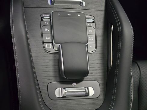 New 2026 Mercedes-Benz GLS 580 4MATIC image 31