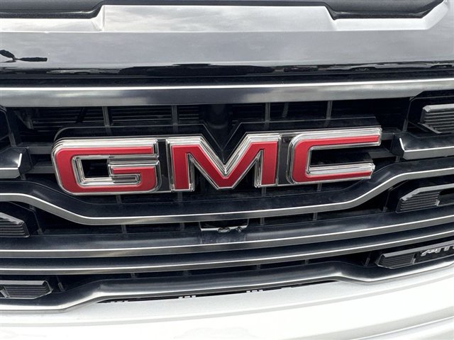 Certified 2026 GMC Sierra 1500 AT4 w/ AT4 Premium Package AWD/4WD image 31