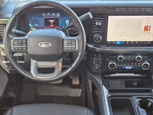 Used 2024 Ford F350 Lariat w/ Lariat Ultimate Package AWD/4WD image 26