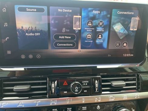 New 2026 Nissan Pathfinder Platinum FWD image 15
