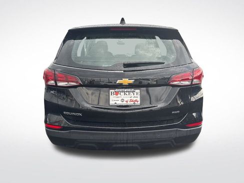 Used 2023 Chevrolet Equinox LS image 4