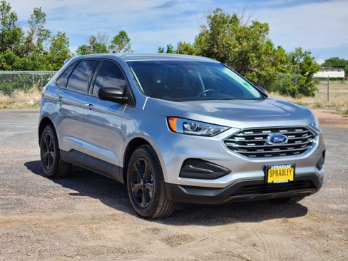 Used 2020 Ford Edge SE w/ Cargo Accessory Package FWD image 5