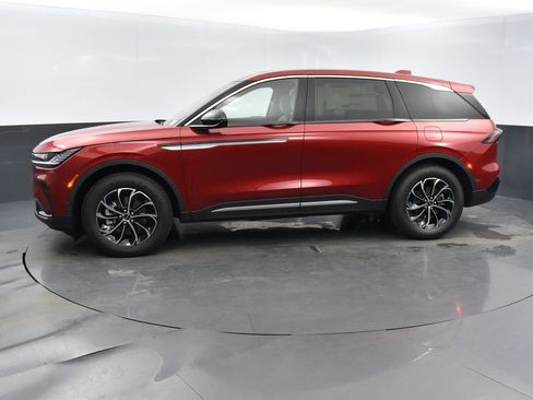 New 2025 Lincoln Nautilus Premier w/ Equipment Group 102A image 5