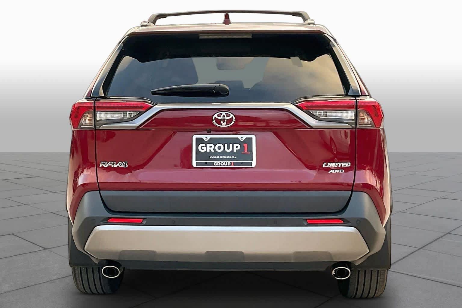 Used 2025 Toyota RAV4 Limited w/ Weather Package AWD/4WD image 5