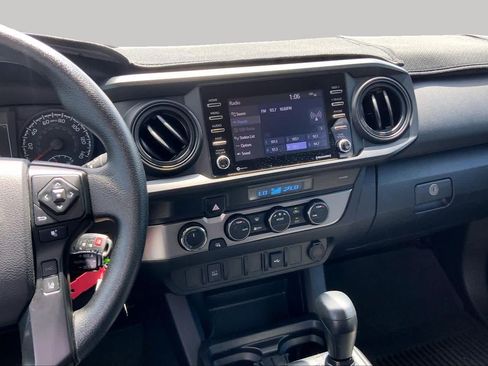 Used 2023 Toyota Tacoma SR AWD/4WD image 7