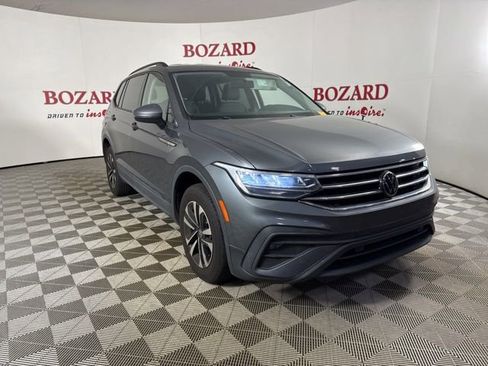 Used 2022 Volkswagen Tiguan S image 1