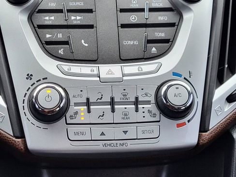 Used 2014 GMC Terrain SLT AWD/4WD image 22