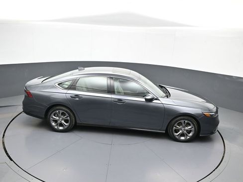 Certified 2024 Honda Accord EX image 37
