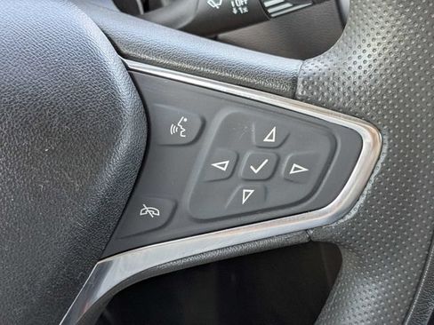Used 2020 Chevrolet Equinox LT FWD image 28