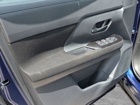 New 2026 Nissan Kicks S FWD image 15