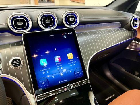 New 2026 Mercedes-Benz GLC 300 image 18