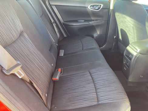 Used 2019 Nissan Sentra SV image 14