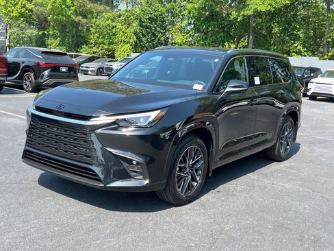 New 2026 Lexus TX 350 AWD image 2