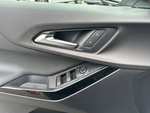 New 2026 Chevrolet Equinox LT image 15