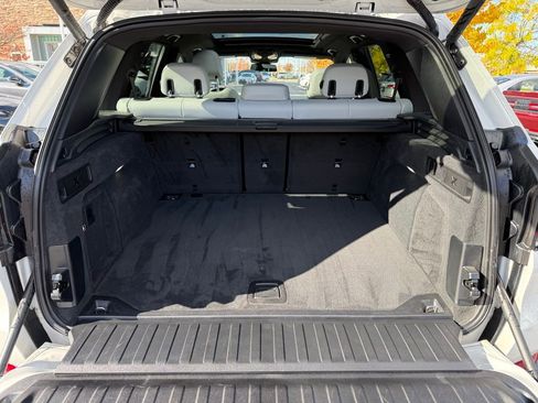 Used 2024 BMW X5 xDrive40i w/ Premium Package image 17