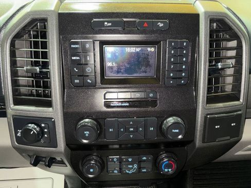 Used 2021 Ford F250 XL w/ Power Equipment Group image 19