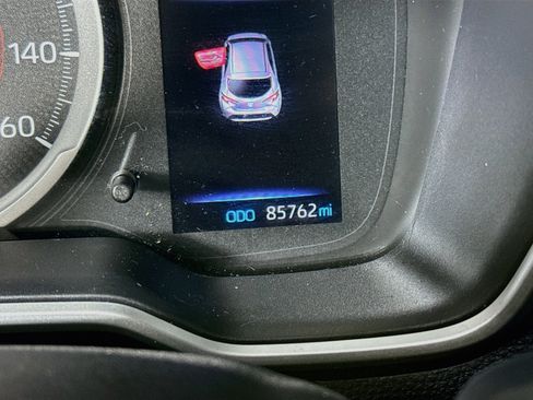 Used 2022 Toyota Corolla SE FWD image 16