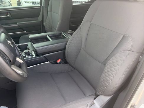 Used 2025 Toyota Tundra SR5 AWD/4WD image 11