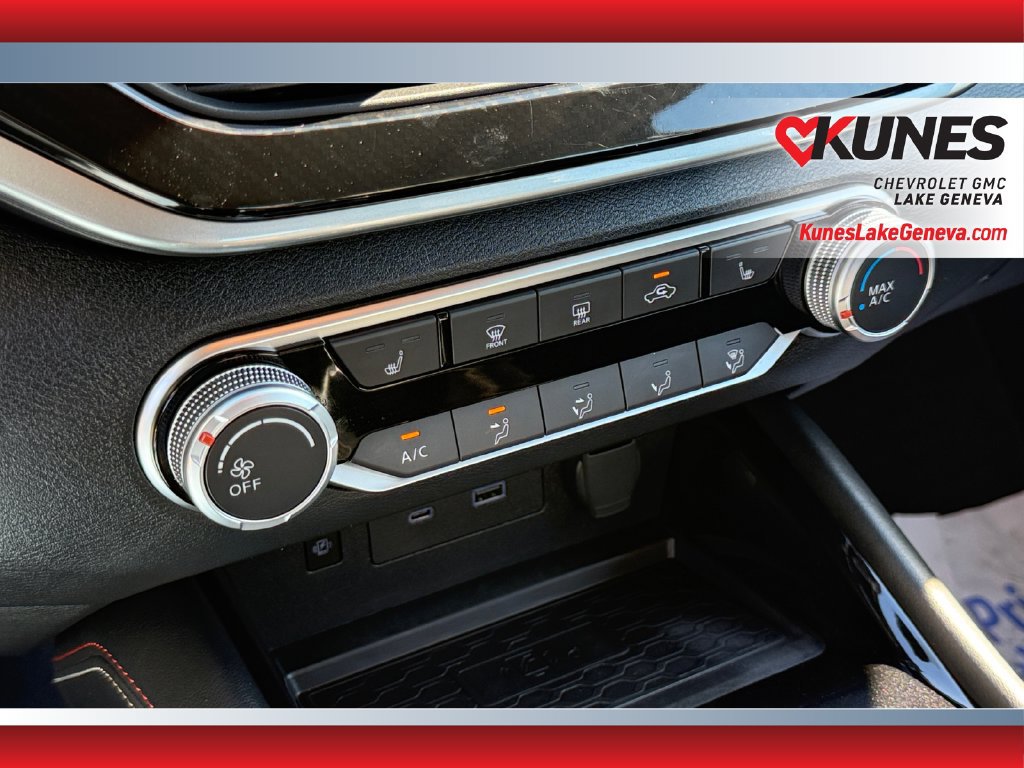 Used 2024 Nissan Altima 2.5 SR w/ SR Premium Package FWD image 26
