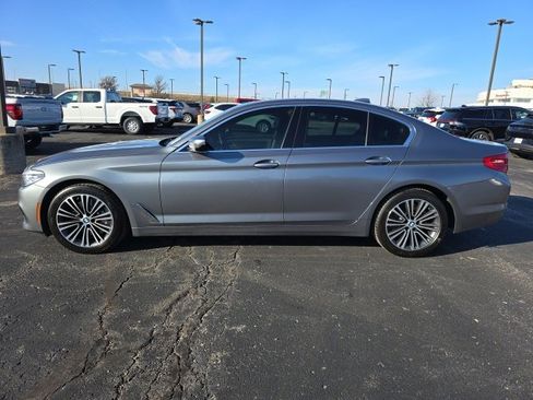 Used 2018 BMW 530i xDrive image 2