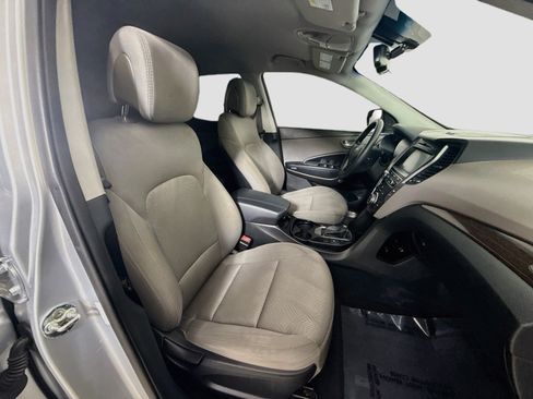 Used 2018 Hyundai Santa Fe Sport w/ 2.4L Value Package 02 FWD image 29